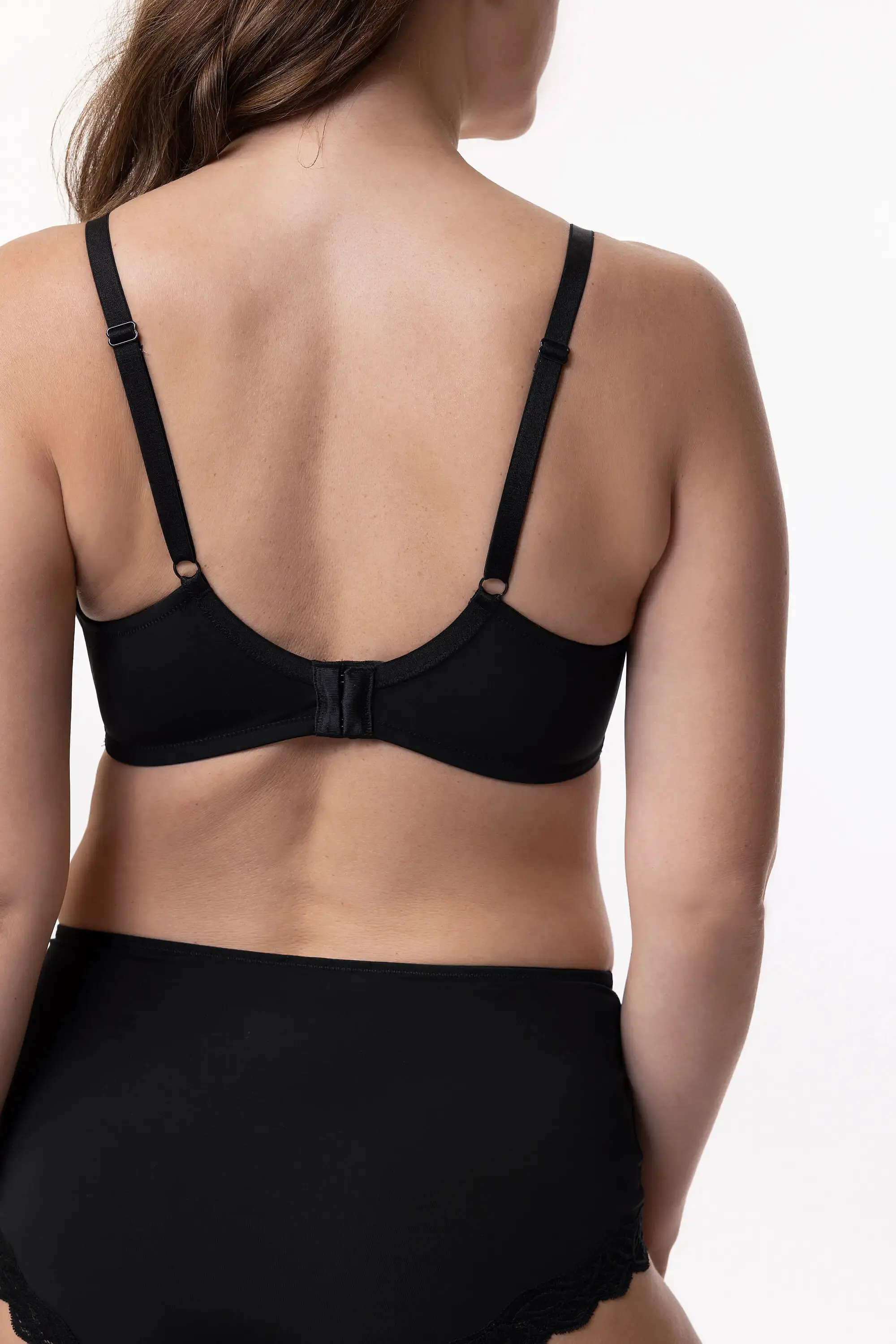 Бюстгальтер Alana black D001932MI033 Dorina