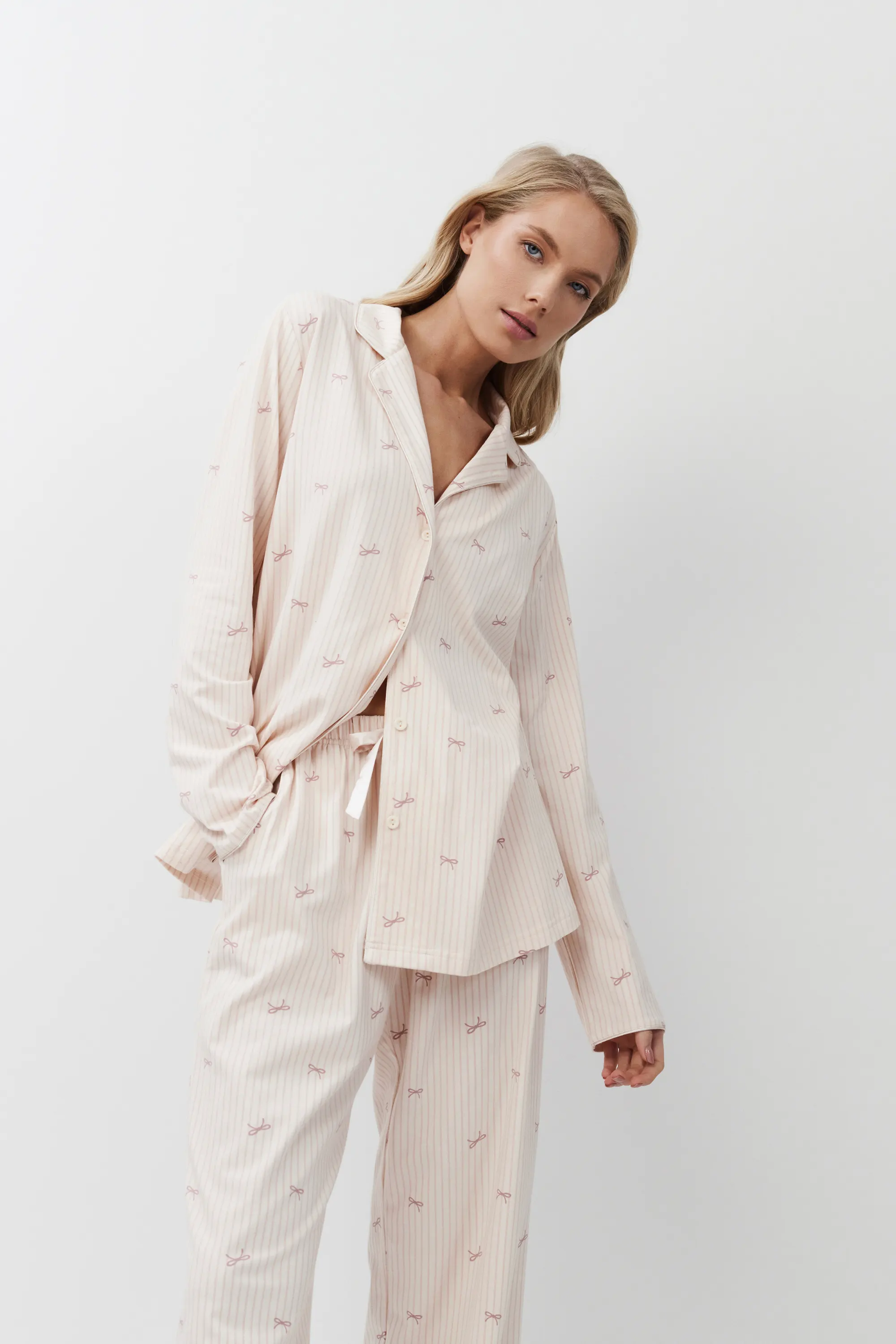 Піжама Yvette pajama long Aruelle